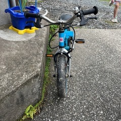 子供用自転車の画像