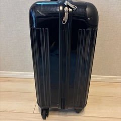 スーツケース　機内持ち込みサイズの画像
