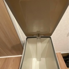 45ℓゴミ箱【無料】の画像