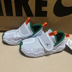 新品未使用NIKE ジョーダン　23/7 TD 16.0㎝　ホワ...