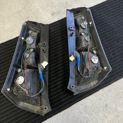 純正テールランプ バルブ付  スズキワゴンR MH23S スティングレー 左右セットの画像