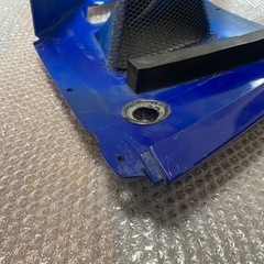 スズキ　GSXR1000サイドカバーの画像
