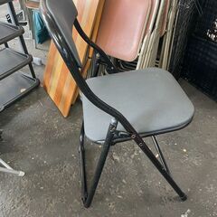 パイプ椅子　No.3035　ブラック/グレー　折りたたみイス　チェア　【リサイクルショップどりーむ荒田店】の画像