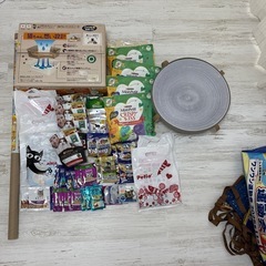 猫用品　ペットフード　ニャンとも清潔トイレ　ガリガリ爪とぎ