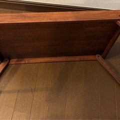 木製折りたたみテーブルの画像