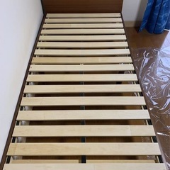 シングルベッド