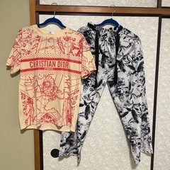 Tシャツ ズボン 羽織もの