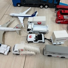 トミカまとめ売り　50台以上の画像