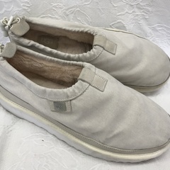 UGG×STANPD タスマン スリッポン 1114492 WH...