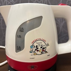ディズニーデザイン　ケトル　0.8L 電気ポットの画像