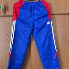 adidas ナイロンジャージ　160
