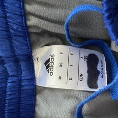 adidas ナイロンジャージ　150の画像