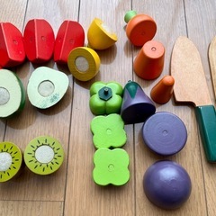 おままごとセット 木製 野菜/果物/包丁の画像
