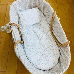 クーファン 抱っこ布団 セット くまさん お花柄 バスケット 枕 フリル 新生児の画像
