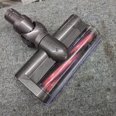 J096 ★2013年製★コードレス掃除機★dyson★DC62の画像