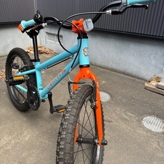 子供　自転車　ヨツバサイクル　の画像