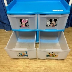 ミッキーマウスのキッズチェストハンガーの画像