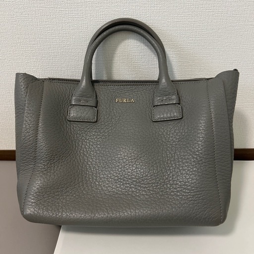 フルラ　　ハンドバッグ