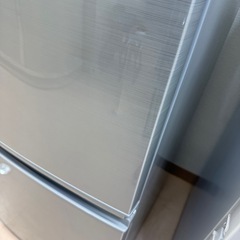 美原店　シャープ SHARP 冷蔵庫 137L(幅48cm) つけかえどっちもドア シルバー系 SJ-D14D-Sの画像
