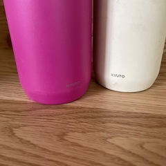 KINTO プレイタンブラー　水筒　ストロー付き　真空断熱　蓋付きの画像