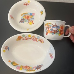 アンパンマン　陶器３つセット