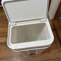 ライクイット(like-it) 45リットル ゴミ箱　の画像