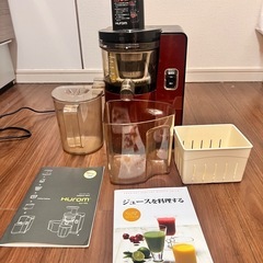 美品　HUROM スロージューサー HH-EBA06 レッドの画像