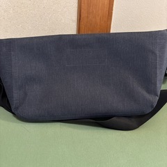 Eddie Bauer ショルダーバッグの画像