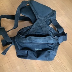ヒップシート　ウエストポーチ型の画像
