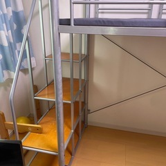階段式　ロフトベッド　セミシングルの画像