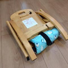 テーブル付　ベビーチェア　椅子　イス　子供用　クッション付きの画像
