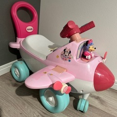 ミニーちゃんの乗り物