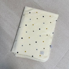 バースディ もこもこブランケット