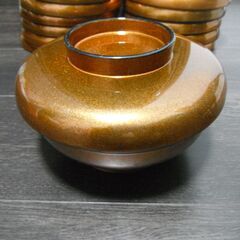 【中古】かぶせ丼 梨地内朱　丼　和食器　若泉漆器 割烹　漆器　どんぶり　蓋つき　金箔　14個まとめての画像