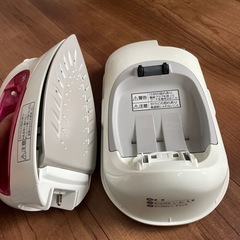 Panasonic コードレススチームアイロンの画像