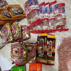 インスタントラーメン かつおぶし お菓子の画像