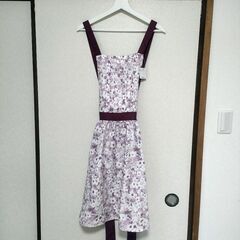 【新品未使用】AfternoonTea　大花柄エプロン