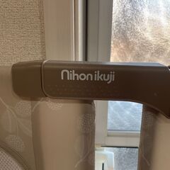 【引取日時限定】　日本育児　ベビーゲート　おくだけとおせんぼ　2個　の画像