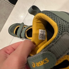 アシックス　サンダル　17センチの画像