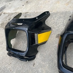 zrx400フロントカウル
の画像