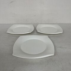 【NARUMI】ナルミ ボーンチャイナ スクエアプレート 3枚セット 食器3点 まとめ売り 高級食器 ホワイト 乳白色 プレート 店舗什器 Y1328の画像