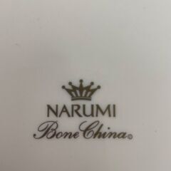 【NARUMI】ナルミ ボーンチャイナ スクエアプレート 3枚セット 食器3点 まとめ売り 高級食器 ホワイト 乳白色 プレート 店舗什器 Y1328の画像