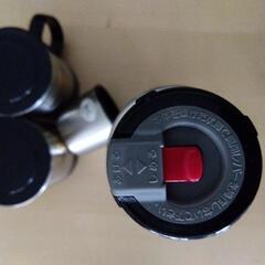 水筒とマグカップのセット　未使用の画像