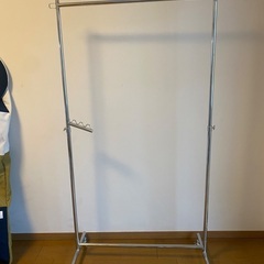 ハンガーラック