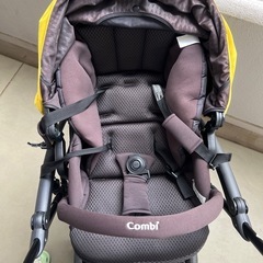 コンビベビーカー差し上げます
の画像