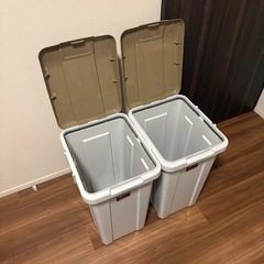【譲渡先決定】トラスコ　ゴミ箱　2つセットの画像