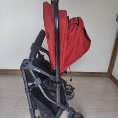 Combiベビーカー　スゴカル4キャス