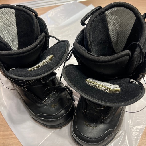 HEAD ブーツ　Burton スノーボード板　ビンディング　カバー　