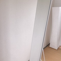 全身ミラーの画像
