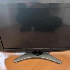 SHARP　AQUOS　26型液晶テレビ　2011年